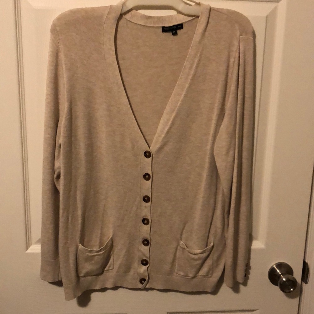 Tracy Lynn Sweater. EUC. 3X. Runs small.